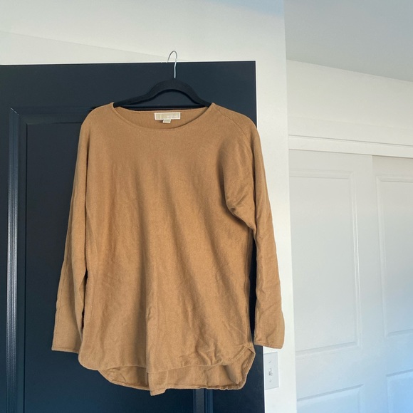 Michael Kors lightweight sweater top - Picture 1 of 5